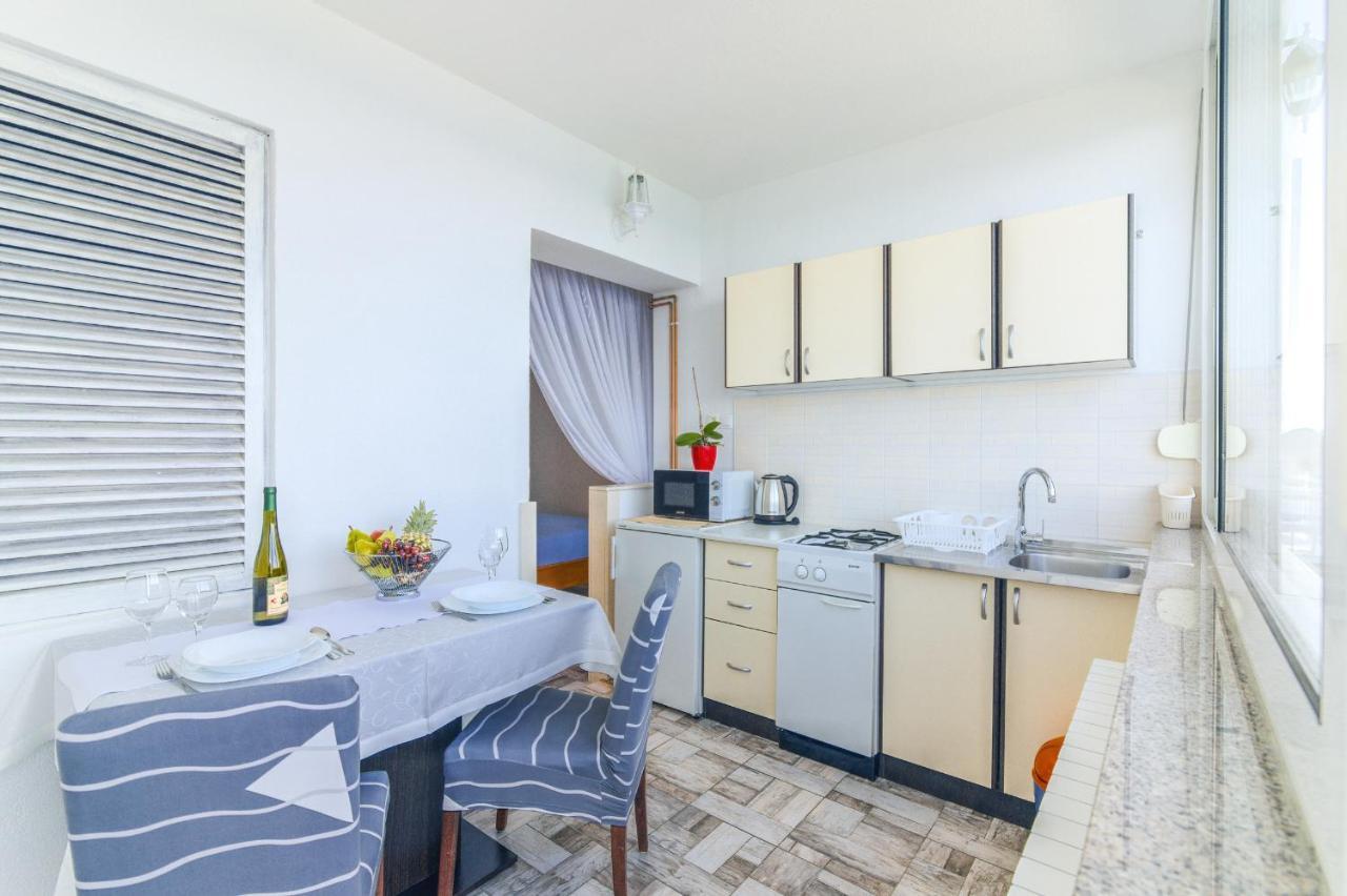 Ivan Apartman Zengg Szoba fotó